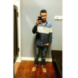 Meet your Posher, Marcos